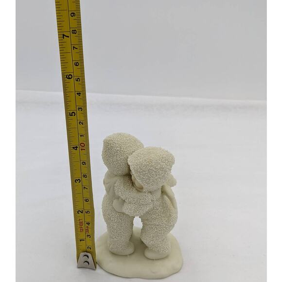 Snowbabies Dept 56 Retired I Need A Hug Figurine Winter Christmas Department 56 - Picture 4 of 12